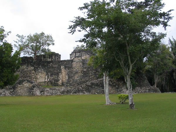 Plaza de las Estelas